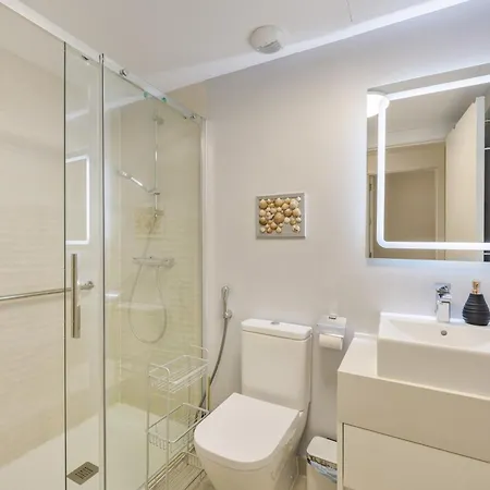 Bonita Planta Baja En Apartmán Estepona